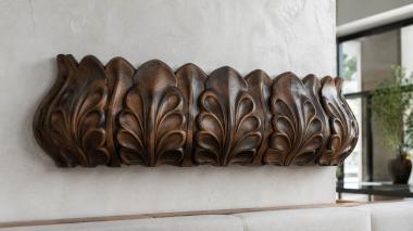 Chapiters Column base with alternating acanthus petals and dentil crown 3d model