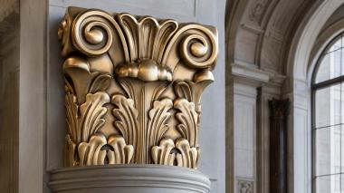 Chapiters Capital with plant scrolls and central flower 3d model