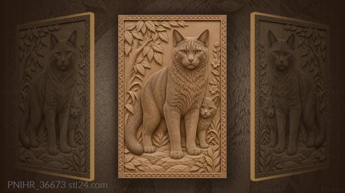 Черный кот с котенком настороже