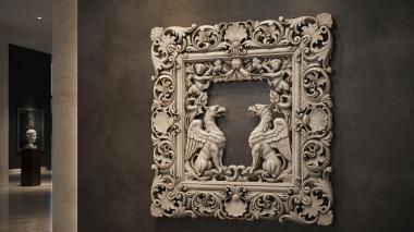 Decorative frames, framing Ornamental frame with heraldic eagles and acanthus scrolls 3d model